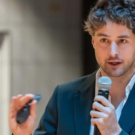 Matthias Strafinger, Gründer von deine KI Agentur